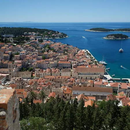 Old Town Hvar 公寓 *